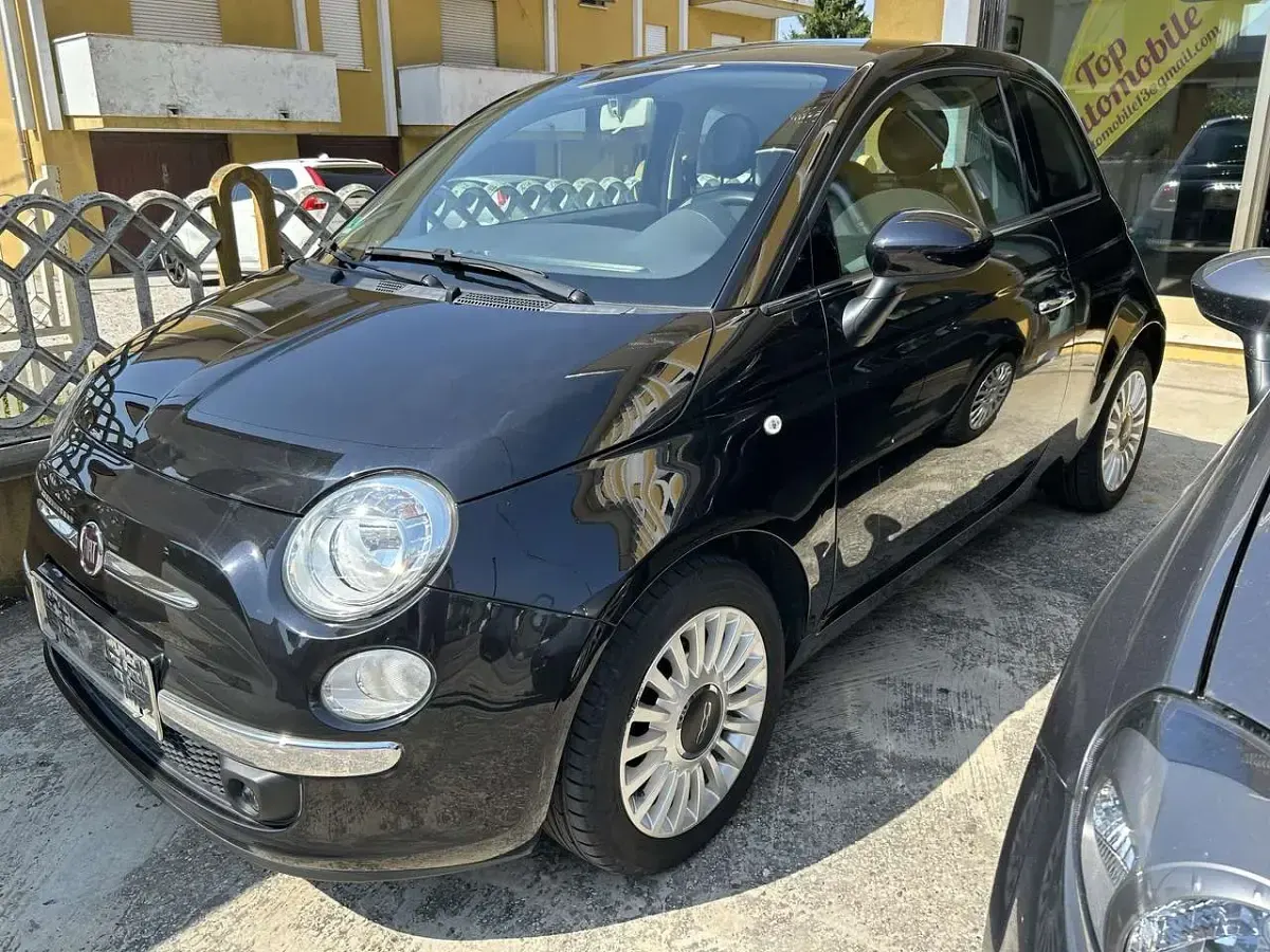 Usata Fiat 500 Lounge 69 CV (50 kW) 2013 Nero Utilitaria