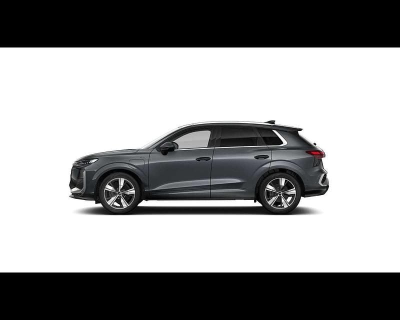 Nuova Audi Q3 S-Line 177 CV (130 kW) 2026 Grigio daytona perlato SUV