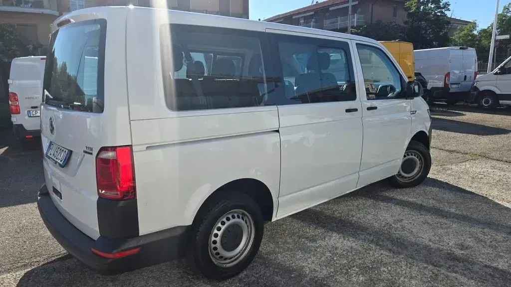Usata VW Transporter Business 150 CV (110 kW) 2017 Bianco / pastello Furgone