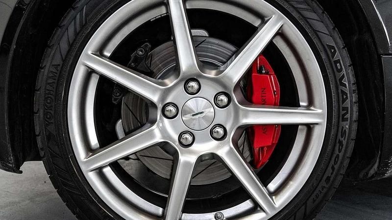 Usata Aston Martin Vantage 385 CV (283 kW) 2007 Onyx black Coupé