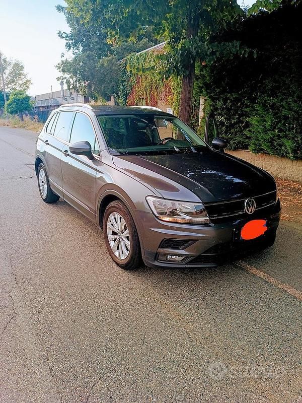 Grigio Usata 2017 VW Tiguan SUV | 16.500 € (Ottimo prezzo) - Immagine 1/4
