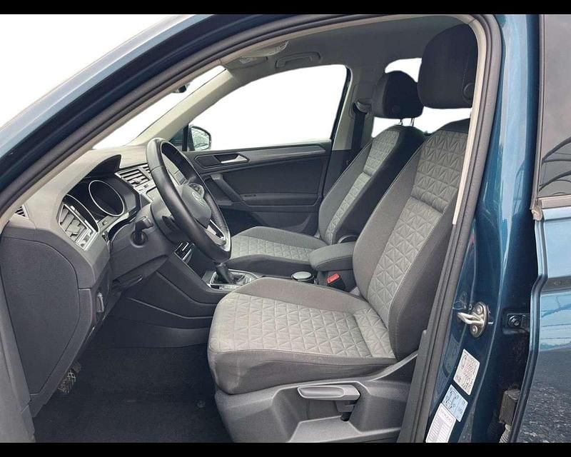 Usata VW Tiguan Life 150 CV (110 kW) 2021 Blu/azzurro SUV