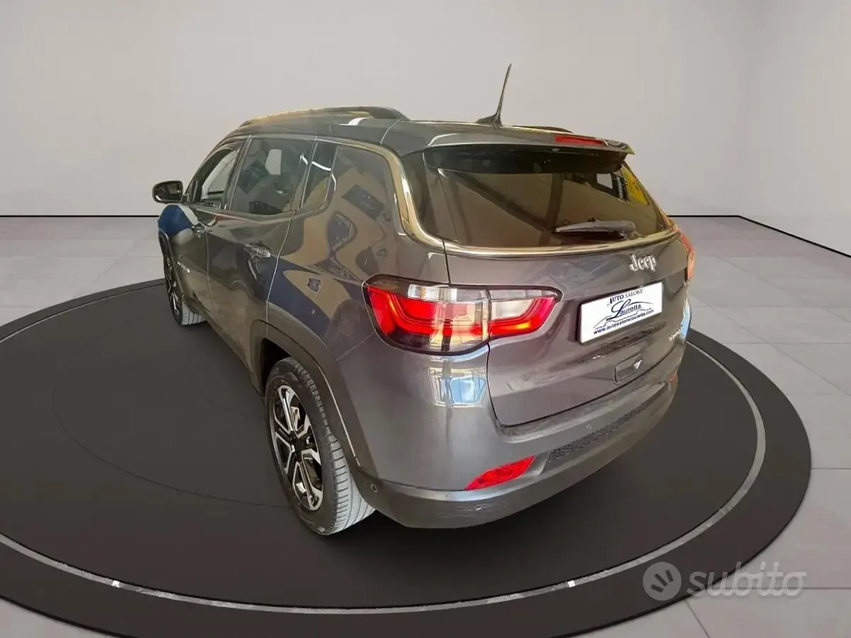 Usata Jeep Compass Limited 131 CV (96 kW) 2021 Grigio SUV
