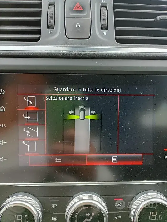 Usata Renault Kadjar 116 CV (85 kW) 2019 Bluazzurro SUV