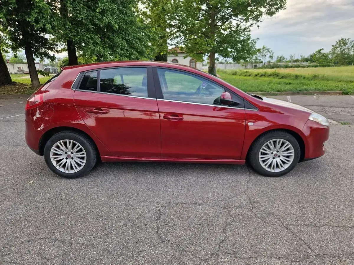 Usata Fiat Bravo Dynamic 105 CV (77 kW) 2008 Other Utilitaria