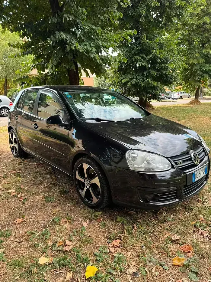 Usata VW Golf V GT 170 CV (125 kW) 2007 Nero Berlina