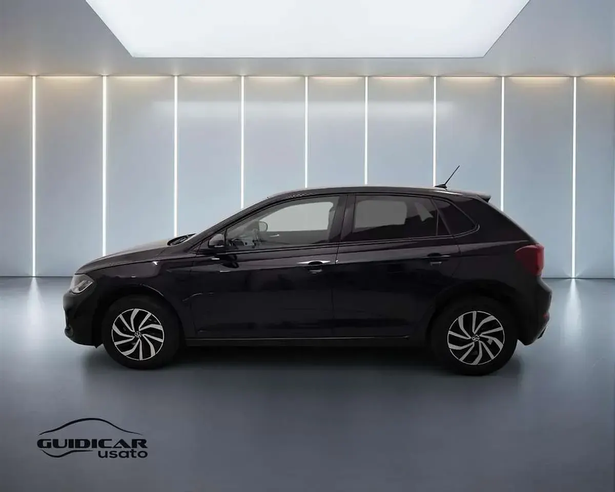 Usata VW Polo Life 80 CV (58 kW) 2023 Nero Utilitaria