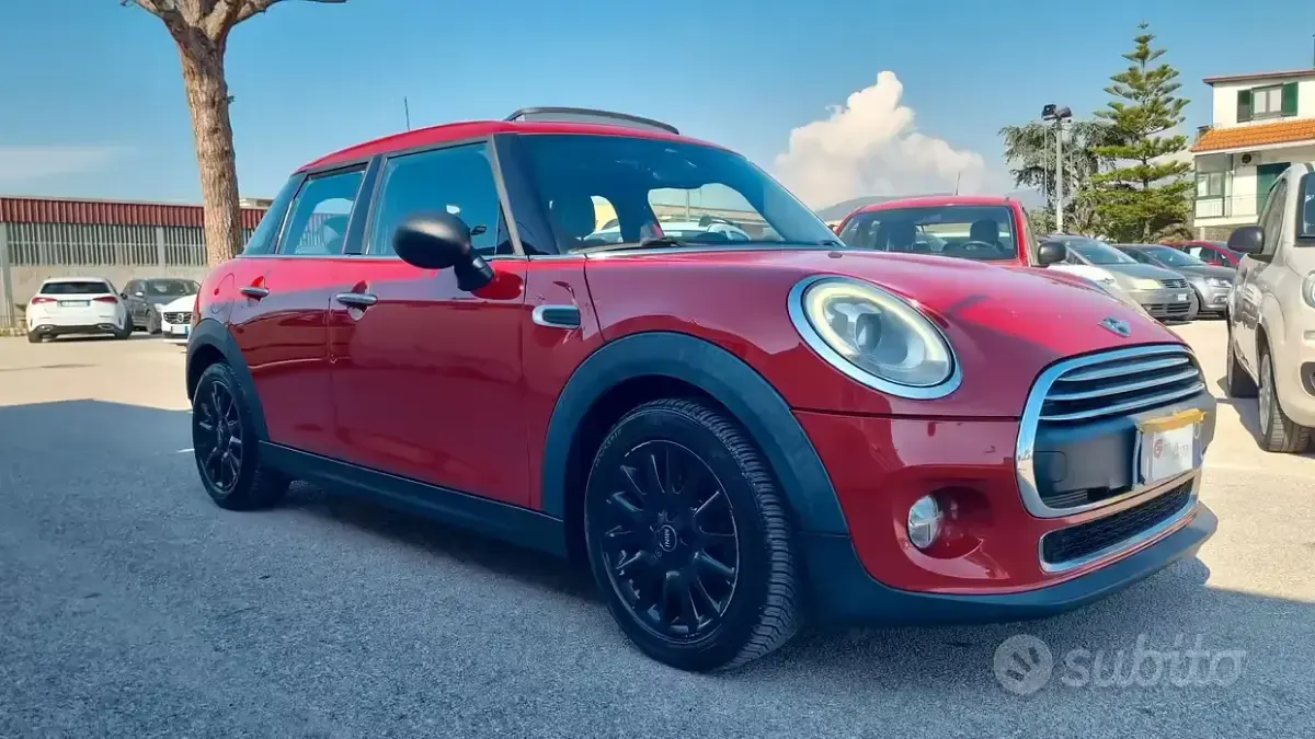 Usata Mini One D Hype 95 CV (69 kW) 2017 Rosso Utilitaria