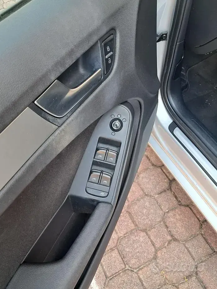 Usata Audi A4 136 CV (100 kW) 2011 Grigio Station wagon