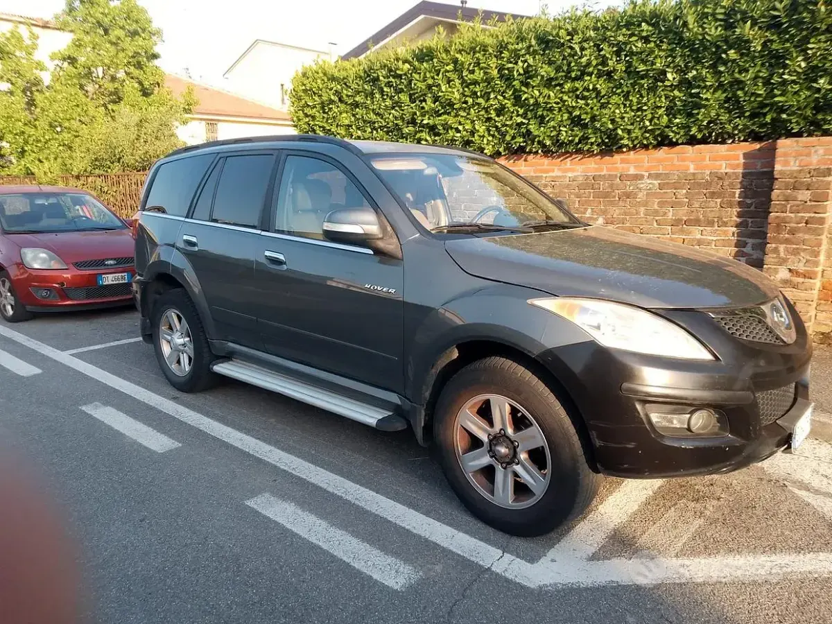 Usata Great Wall H3 126 CV (92 kW) 2011 Nero SUV