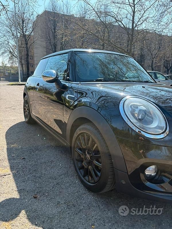 Usata Mini Cooper 136 CV (100 kW) 2015 Nero Utilitaria