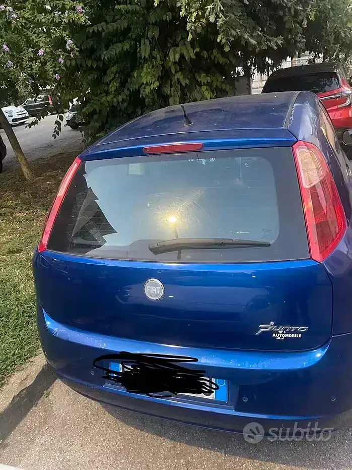 Usata Fiat Punto 65 CV (47 kW) 2007 Utilitaria