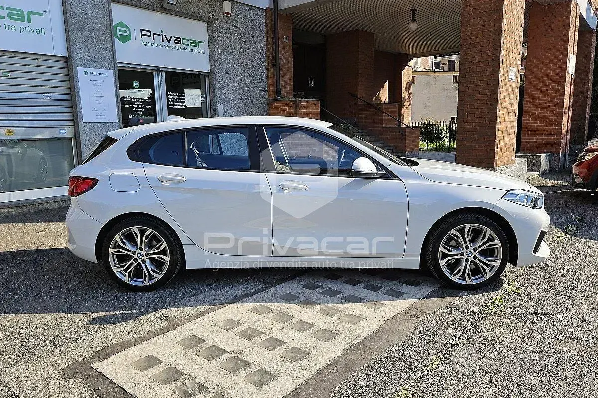 Usata BMW 118 Advantage 140 CV (102 kW) 2020 Bianco Utilitaria
