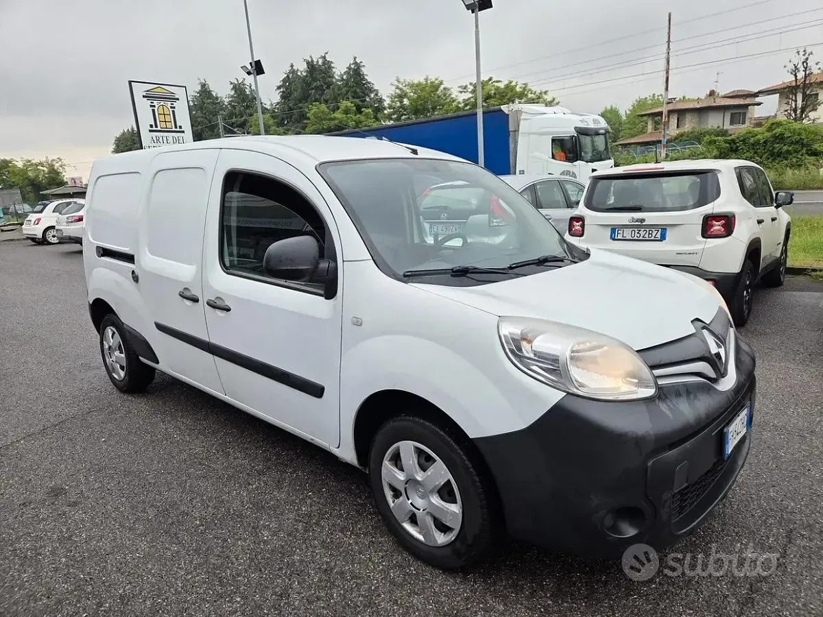 Usata Renault Kangoo 90 CV (66 kW) 2017 Bianco Monovolume