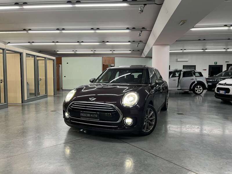 Amaranto Usata 2016 Mini Cooper D Clubman Hype Station wagon | 13.000 € (Molto cara) - Immagine 1/4