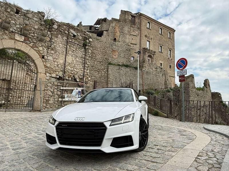 Usata Audi TT Roadster Design 230 CV (169 kW) 2015 Bianco Cabrio