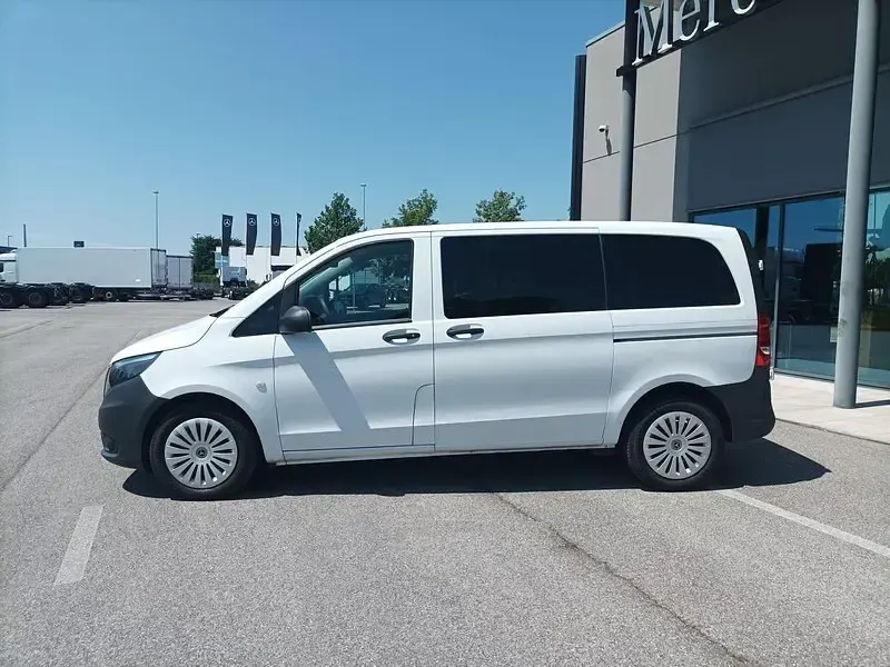Usata Mercedes Vito 102 CV (75 kW) 2022 Bianco Furgone