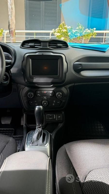 Usata Jeep Renegade 120 CV (88 kW) 2019 Grigio SUV