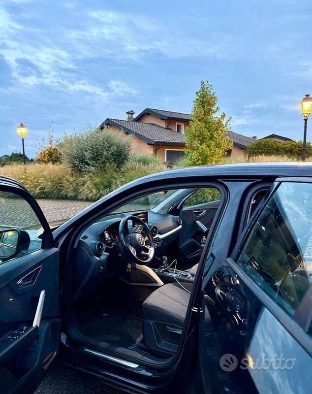 Usata Audi Q2 Comfort 150 CV (110 kW) 2021 Nero SUV