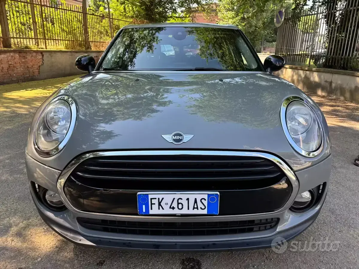 Usata Mini Cooper D Clubman Hype 150 CV (110 kW) 2017 Grigio Station wagon