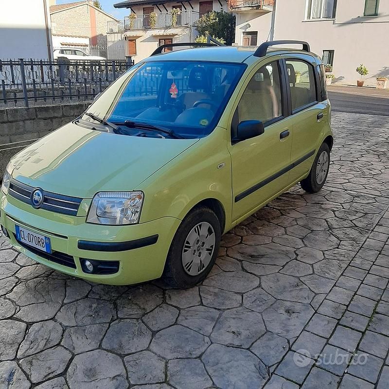 Usata Fiat Panda 60 CV (44 kW) 2004 Verde Utilitaria