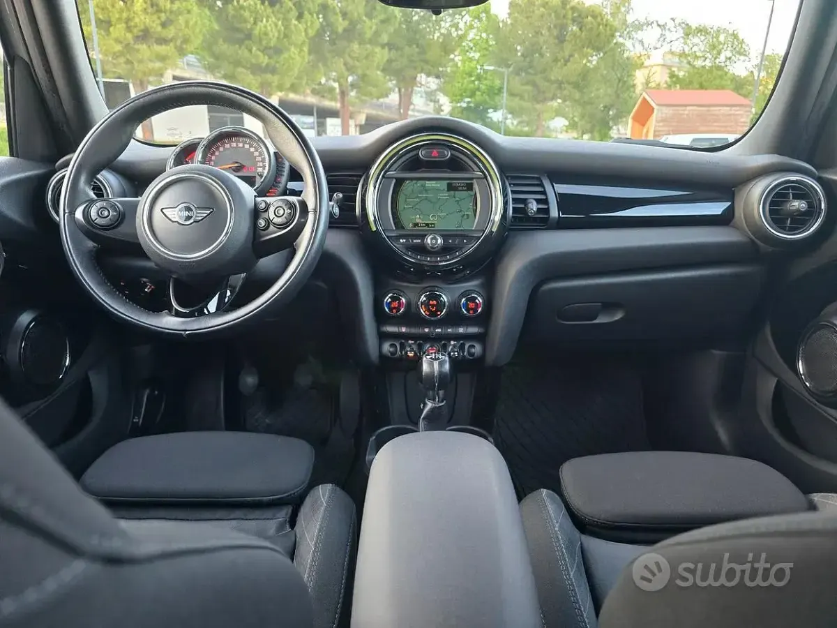 Usata Mini Cooper 116 CV (85 kW) 2017 Utilitaria