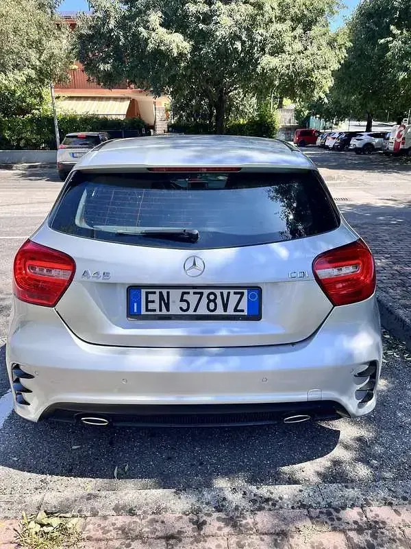 Usata Mercedes CLA180 Premium 109 CV (80 kW) 2013 Coupé