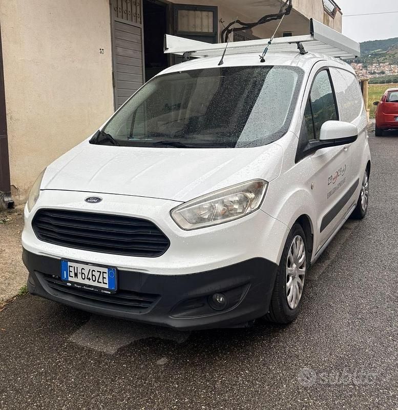 Bianco Usata 2015 Ford Transit | 5000 € - Immagine 1/4