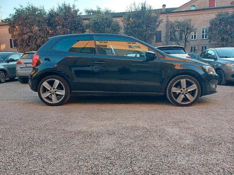 Usata VW Polo Highline 90 CV (66 kW) 2012 Nero Coupé