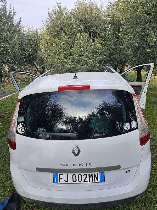 Usata Renault Grand Scénic III Dynamique 131 CV (96 kW) 2009 Monovolume