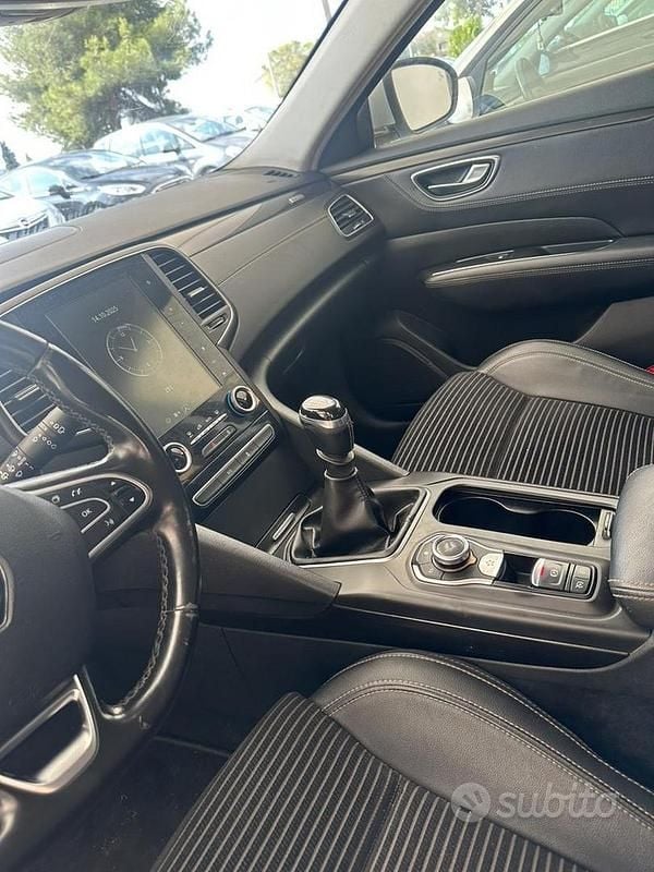 Usata Renault Talisman 131 CV (96 kW) 2017 Grigio Station wagon