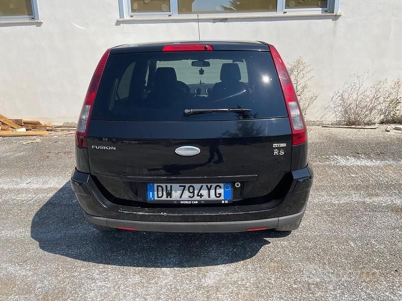 Usata Ford Fusion Titanium 68 CV (50 kW) 2009 Nero Berlina