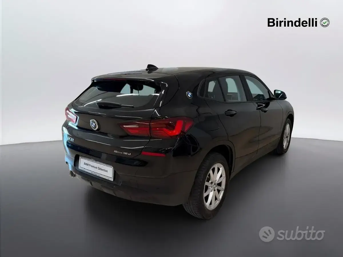 Usata BMW X2 Performance 116 CV (85 kW) 2022 Schwarz pastello SUV