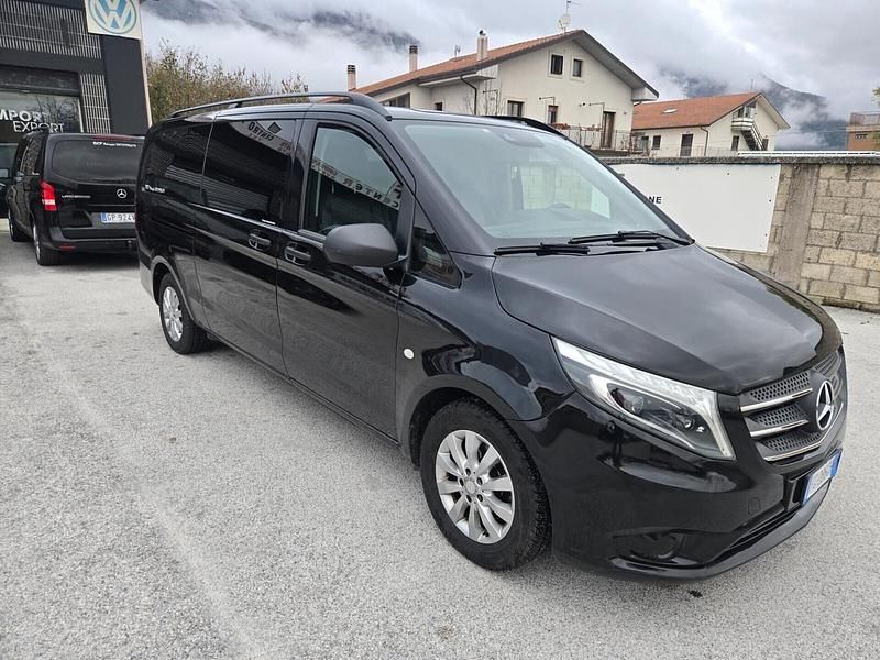 Usata Mercedes Vito 163 CV (119 kW) 2016 Nero Furgone