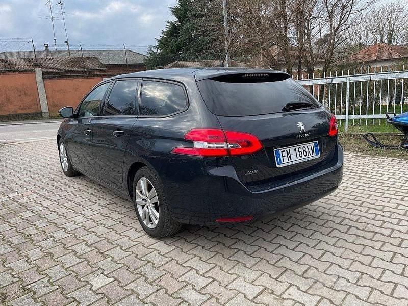 Usata Peugeot 308 Business-Line 120 CV (88 kW) 2018 Grigio scuro pastello Station wagon