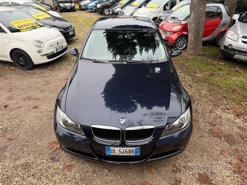 Usata BMW 320 Efficient Dynamics 177 CV (130 kW) 2007 Blu Berlina