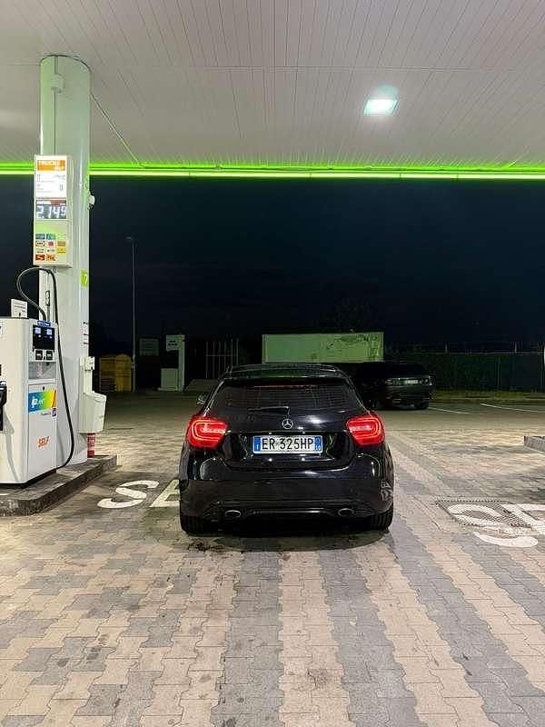 Usata Mercedes A200 156 CV (114 kW) 2013 Nero Coupé