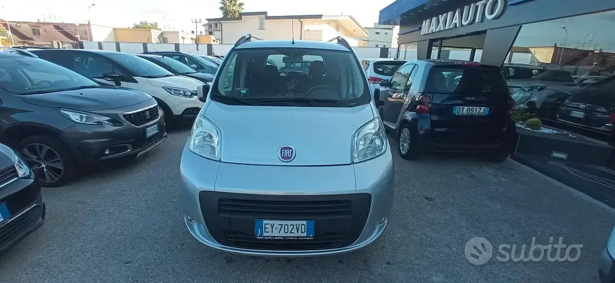 Usata Fiat Qubo Trekking 70 CV (51 kW) 2015 Grigio Monovolume