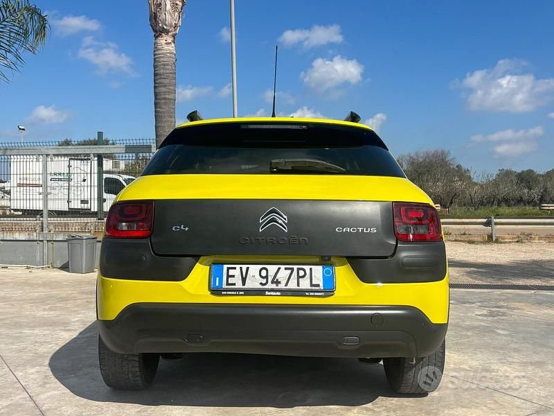 Usata Citroën C4 Cactus 82 CV (60 kW) 2014 Giallo Utilitaria