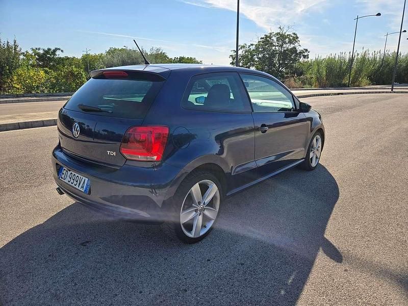 Usata VW Polo Highline 90 CV (66 kW) 2010 Blu/azzurro Berlina