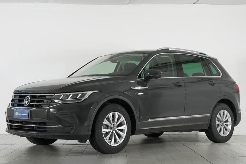 Usata 2022 VW Tiguan Life SUV | 24.800 € (Buon prezzo) - Immagine 1/4