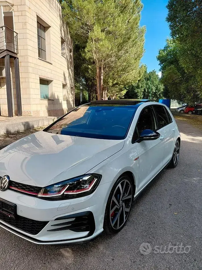 Usata VW Golf VII GTI 245 CV (180 kW) 2018 Bianco Berlina