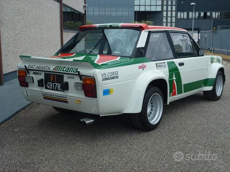 Usata Fiat 131 Abarth 119 CV (87 kW) 1981 Bianco Berlina