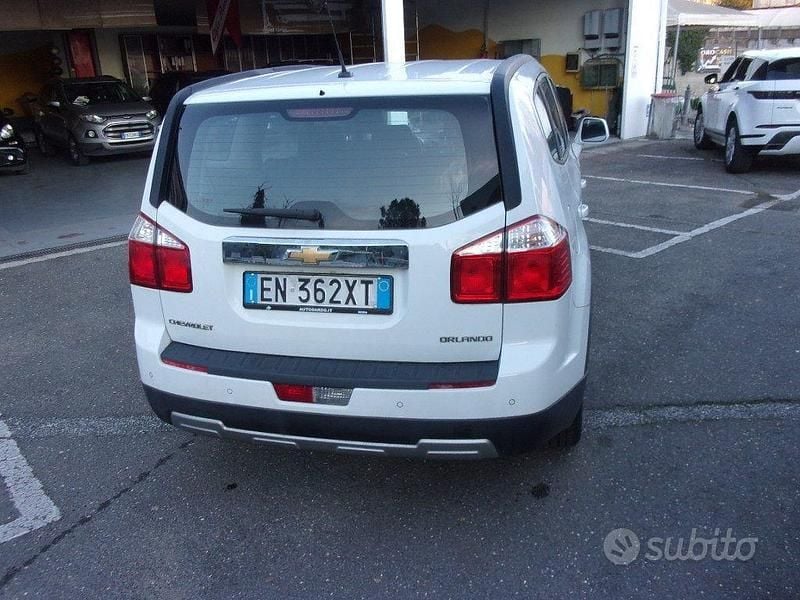 Usata Chevrolet Orlando LT 130 CV (95 kW) 2012 Bianco Monovolume