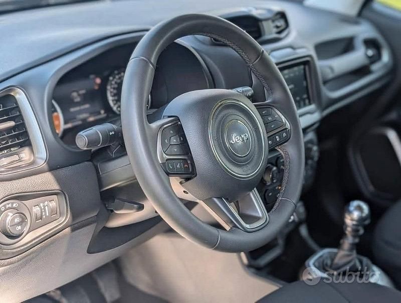 Occasion Jeep Renegade Limited 130 ch (95 kW) 2021 SUV