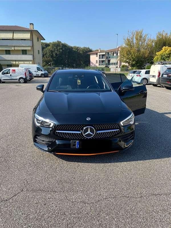 Usata 2020 Mercedes CLA220 Shooting Brake Station wagon | 30.000 € (Molto cara) - Immagine 1/4