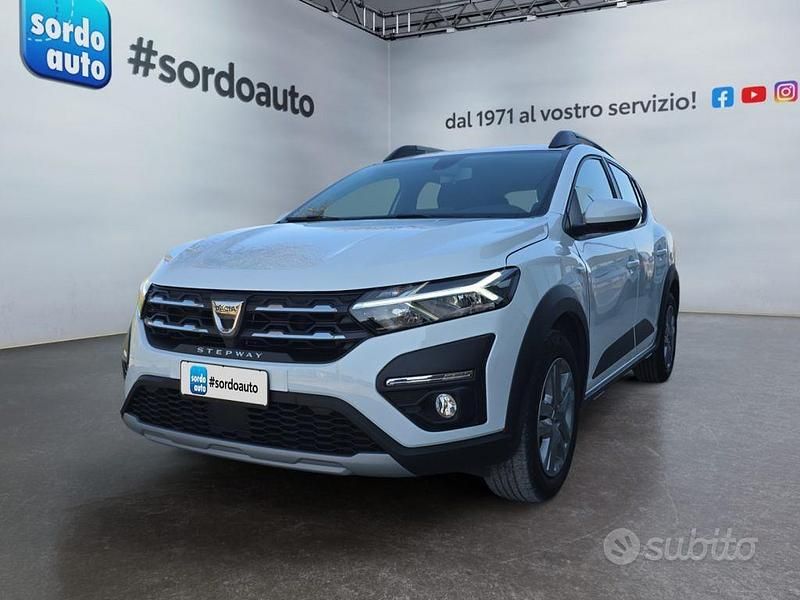 Usata Dacia Sandero Comfort 101 CV (74 kW) 2022 Bianco Berlina