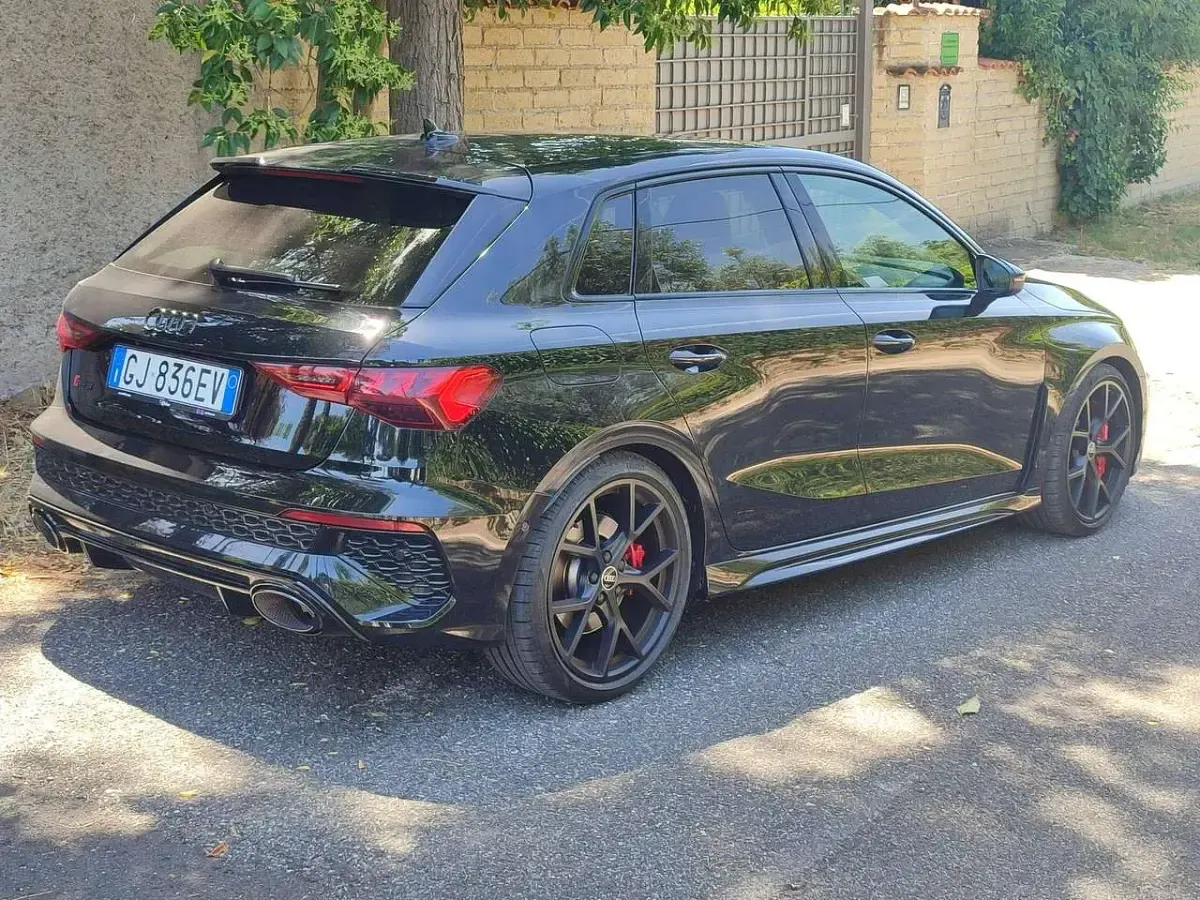 Usata Audi RS3 Ambiente 400 CV (294 kW) 2022 Nero Berlina