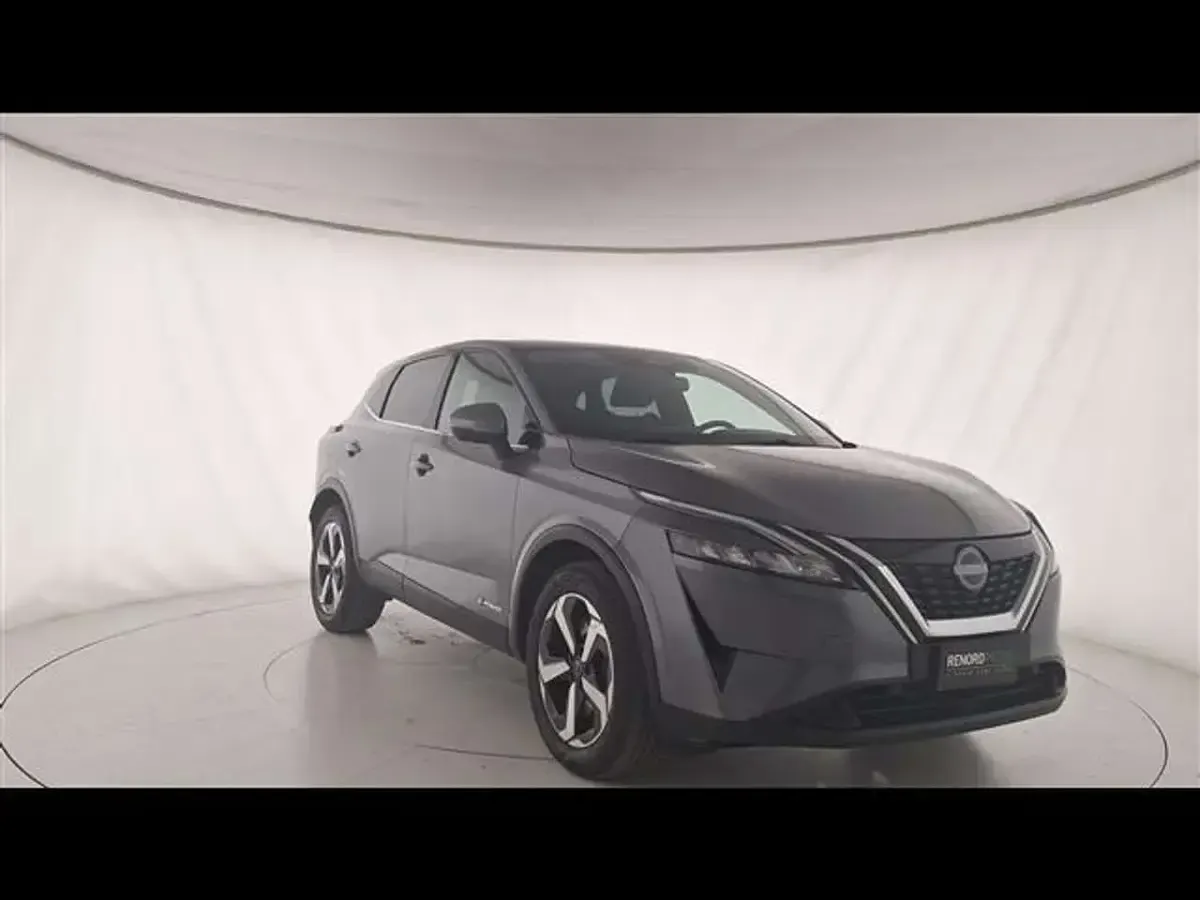 Usata Nissan Qashqai N-Connecta 190 CV (139 kW) 2023 Grigio scuro SUV