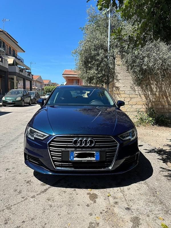 Usata Audi A3 Business 2017 Blu Berlina